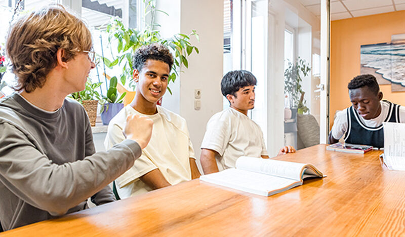  ,  Ansprechpartner für eine mögliche Aufnahme sind <br>unsere Fachdienste und die Einrichtungsleitung.