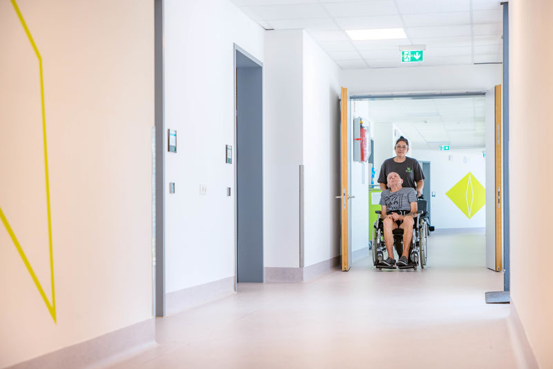 dr-loew-einrichtung-maxhu-tte-17.jpg